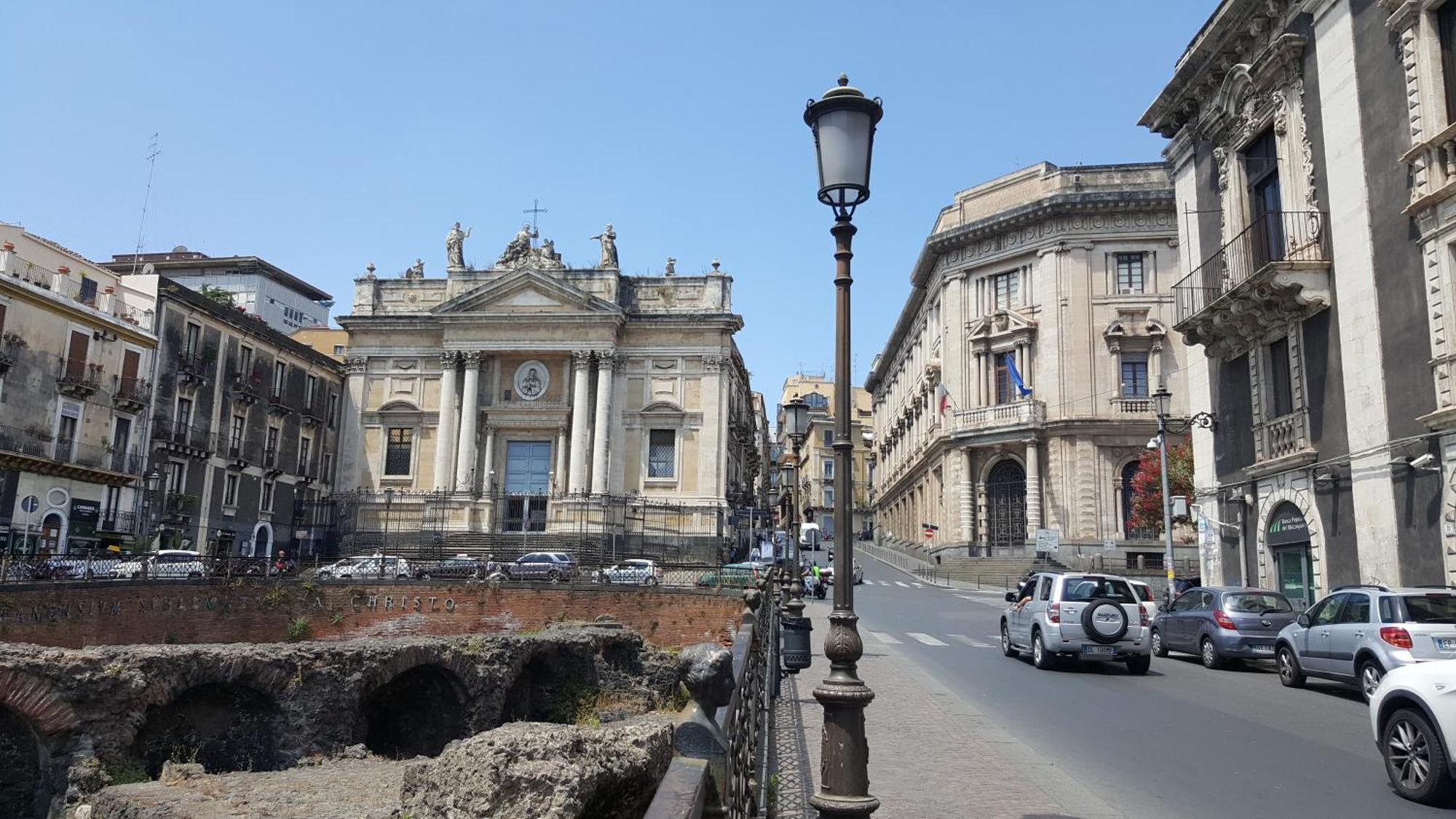 Luna'S Home Catania Bagian luar foto